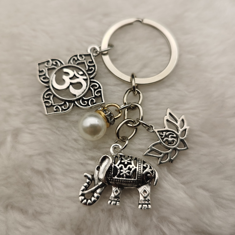 Vintage Religious Keychain Ele - Vintage Ysl Fashion ulasan dan harga