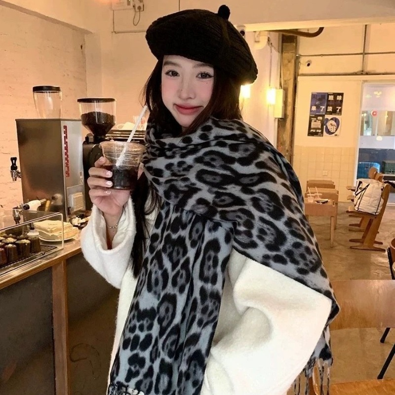 2025 New Retro Silk Leopard Pa - Vintage Fashion In 2025 ulasan dan harga