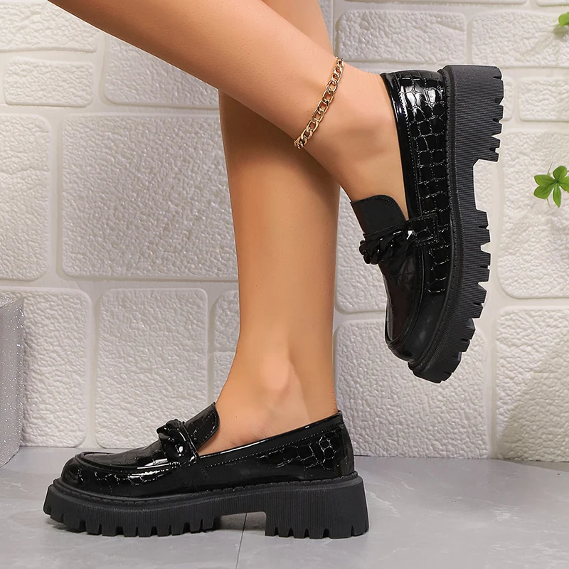 Platform Chunky Square Heel Lo - Vintage Fashion Plus Size ulasan dan harga